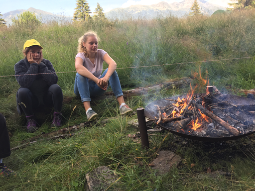 Mädchenpower auf der Alp
