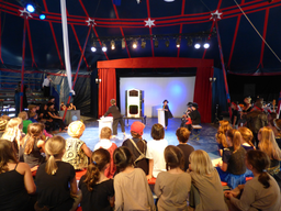 Circolino Pipistrello: Show