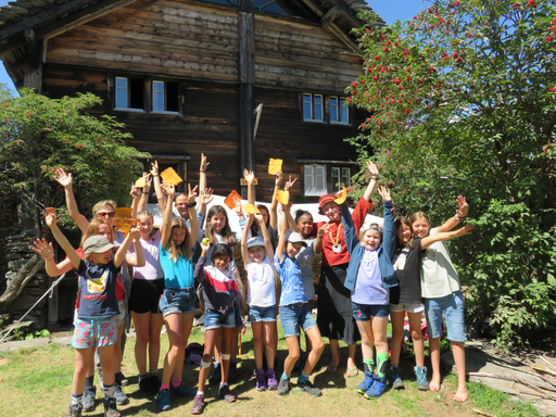 Mädchenpower auf der Alp