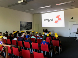 Besichtigung des Rega-Center Zürich Flughafen