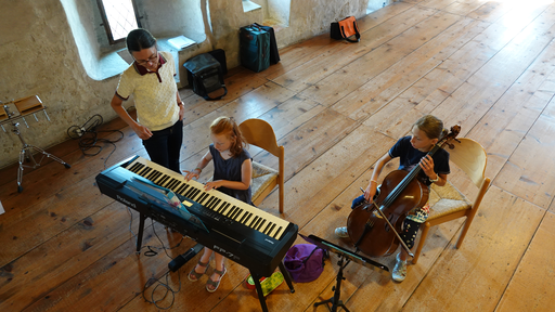 Komponieren und singen im Ritterhaus