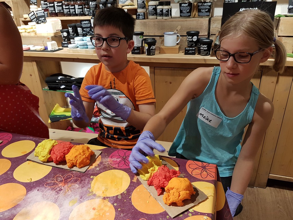 Stelle selber ein LUSH Produkt her