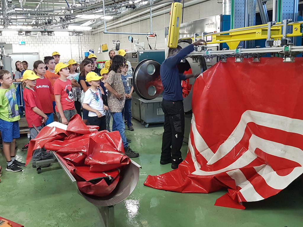 Abfall und was daraus entstehen kann: Besuch bei FREITAG lab. ag